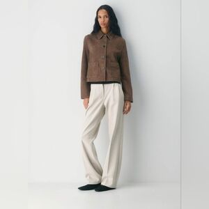 AritziaThe Effortless Pant heather matte pearl